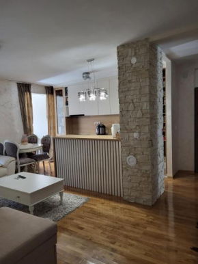 Apartment DIV center